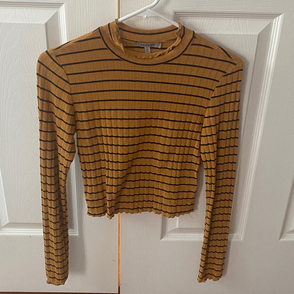 Yellow/Black stripped long sleeve top